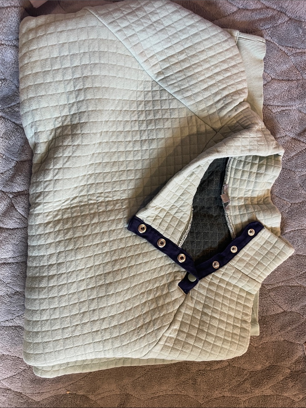 Quilted sweatshirt